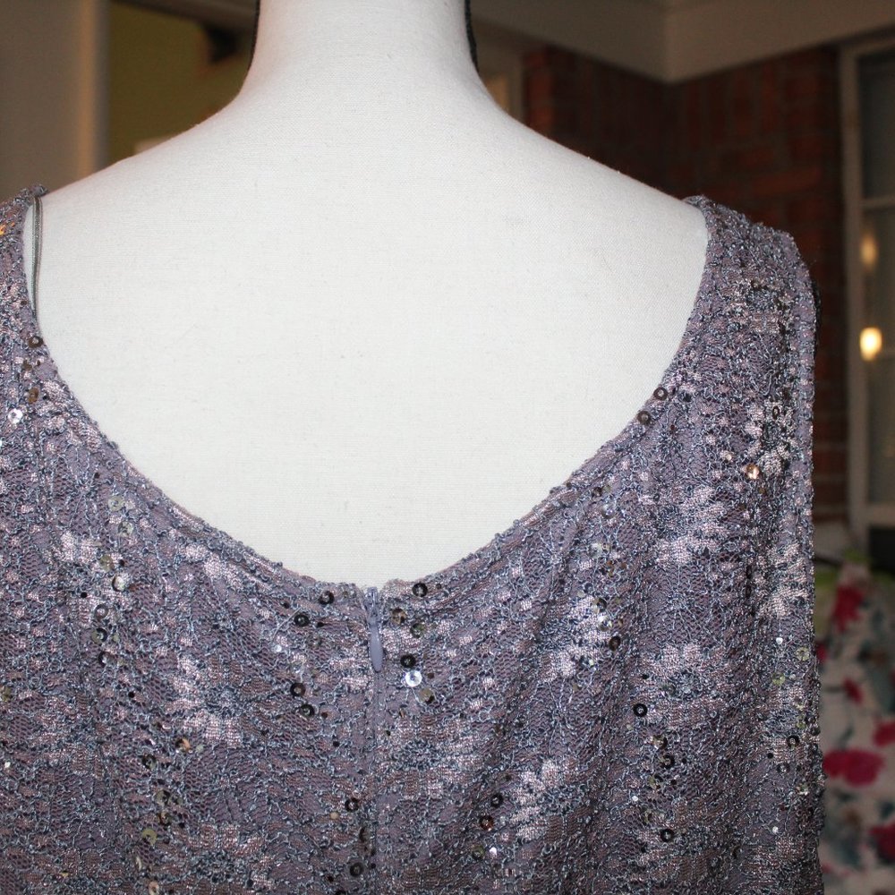 FORMAL DRESS - Picture 5 of 8